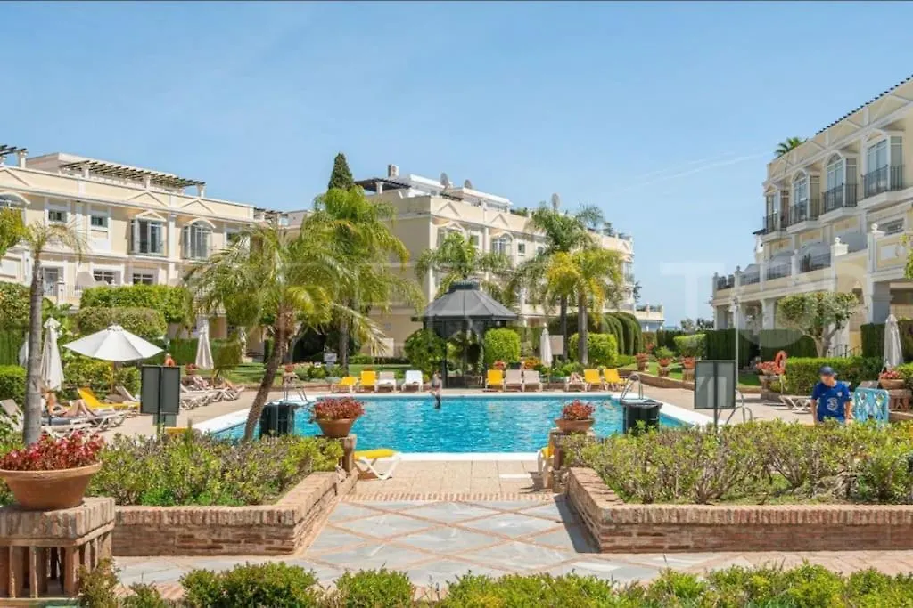 Stunning & Ultra Central 3 Bed, Walk Everywhere! Marbella 0*,